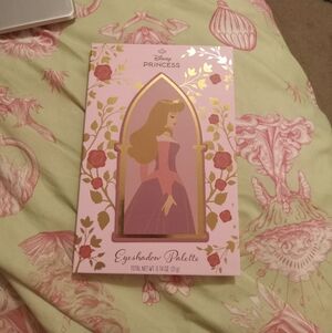 NWOT Disney Princess Sleeping Beauty Eyeshadow Palette